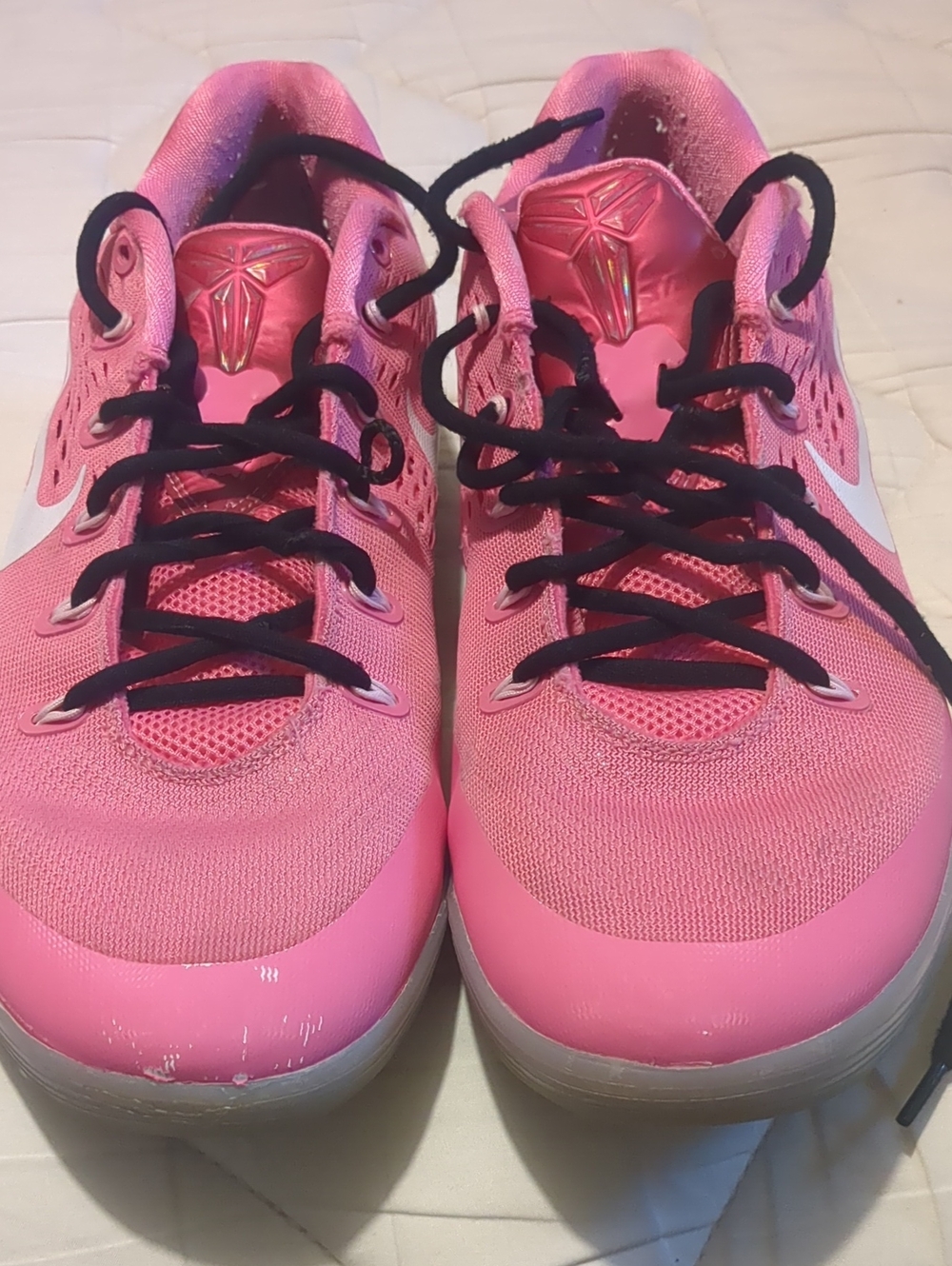 Nike Kobe 9 EM Pro Women’s Pink sneakers